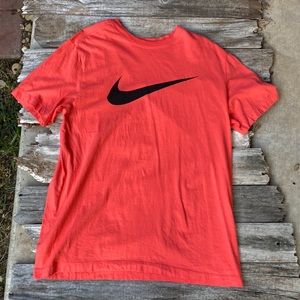 Nike Men’s Tee